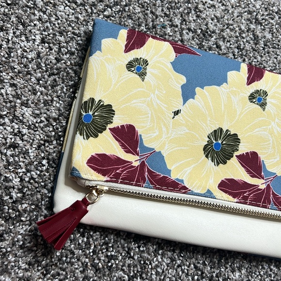 NWOT Rachel Pally Floral Clutch - Picture 4 of 8